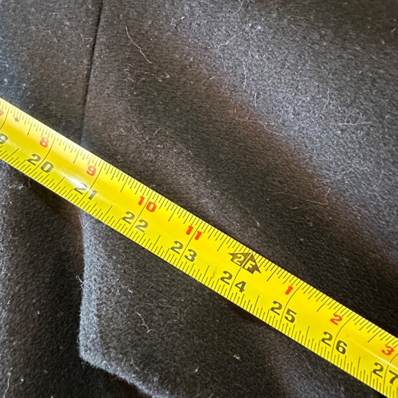 Very cute faux leopard collar and cuffs black swing coat w/ zipper closure. - Picture 6 of 7